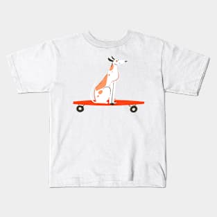 DOG RIDING SCKET BOARD Kids T-Shirt